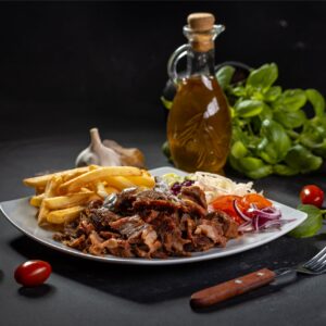 Döner la farfurie XXL cu cartofi prăjiți -520g