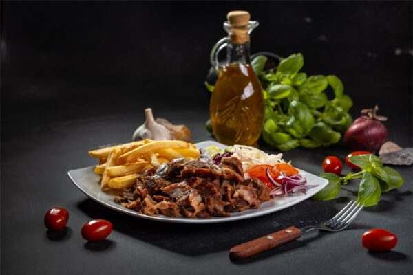 Döner la farfurie XXL cu cartofi prăjiți -520g
